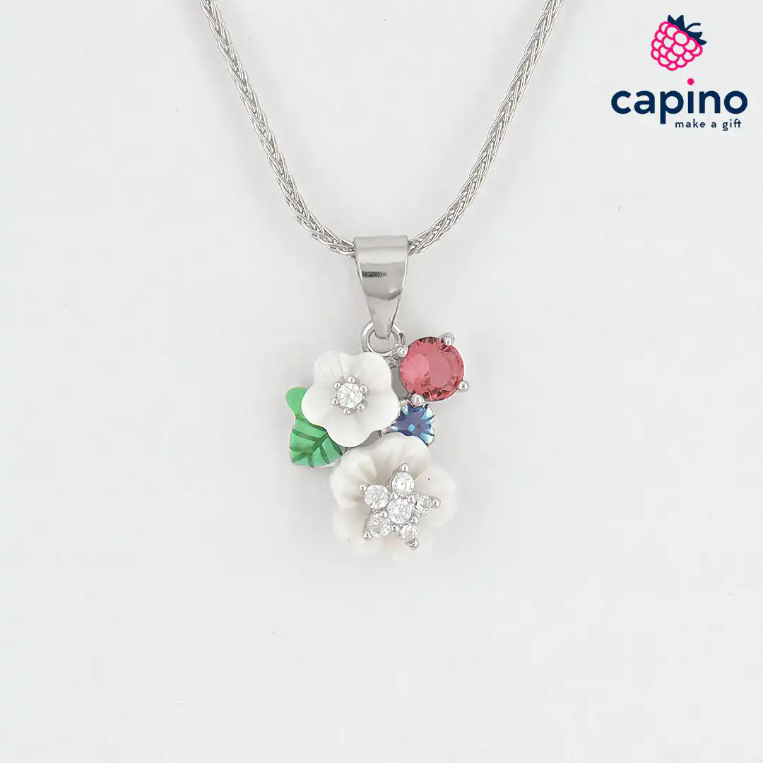Collar flores de plata La Leonardo