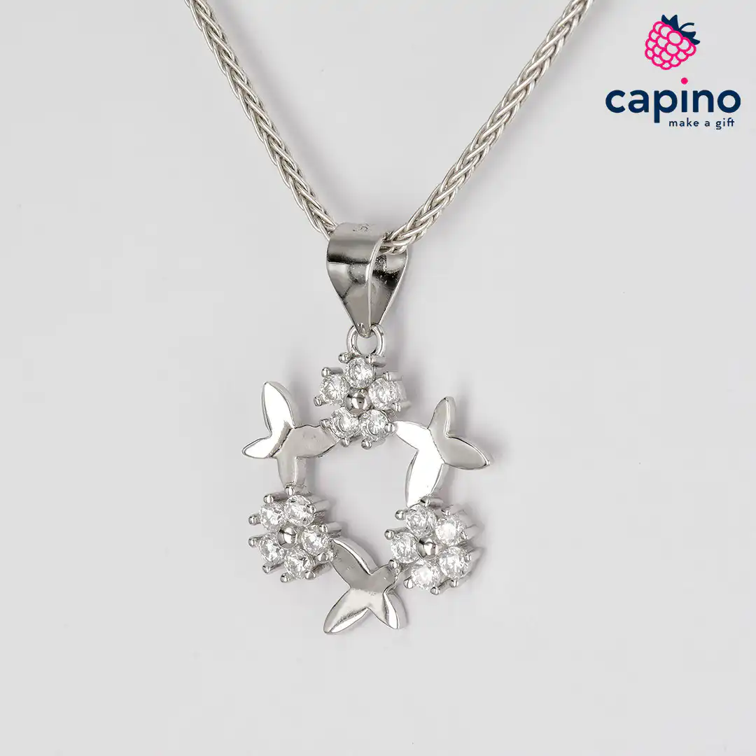 Collar mariposas de plata Diana