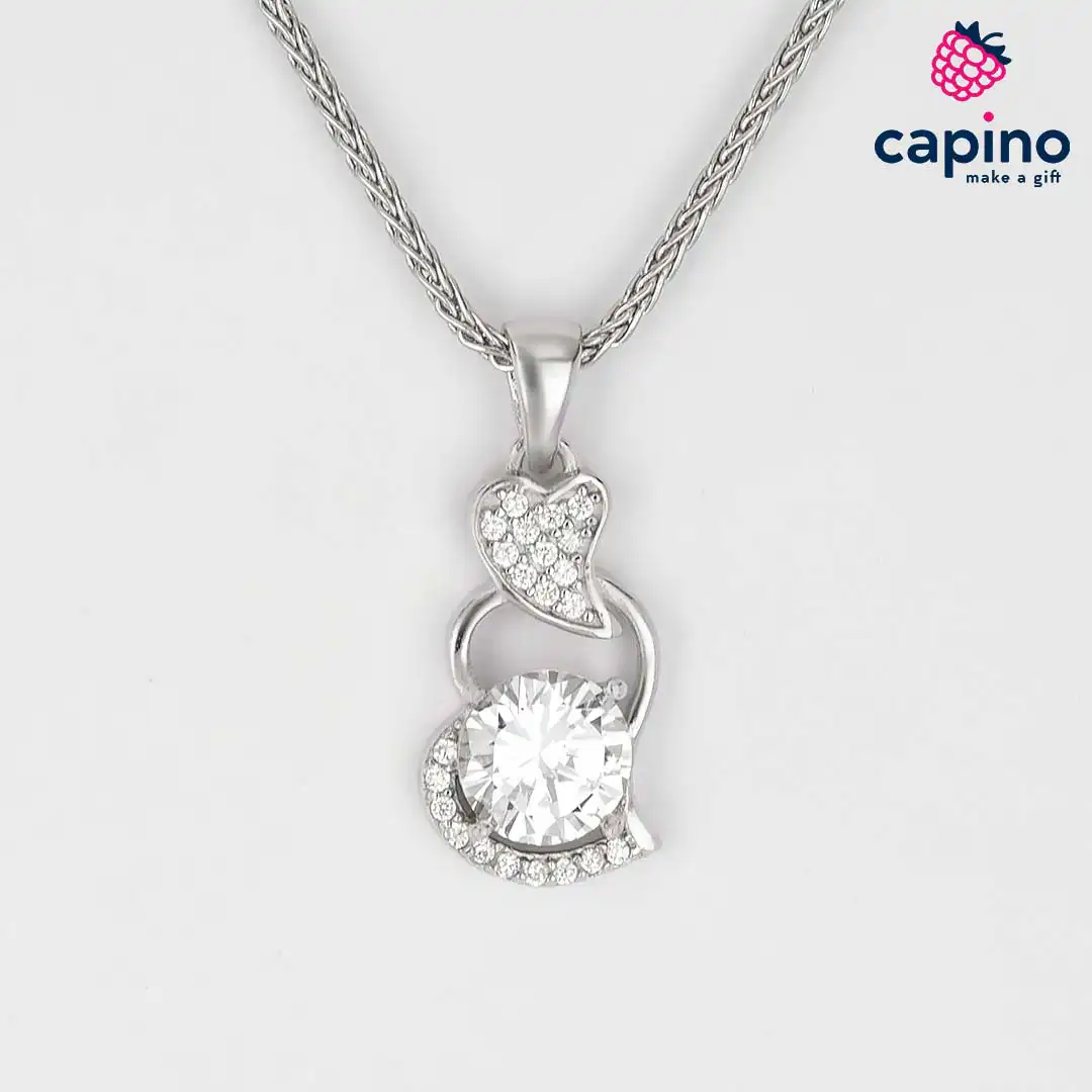 Collar corazón de plata Eva